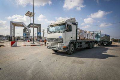 Шимон Риклин - 14 канал ИТВ: ЦАХАЛ обнаружил 50 млн долларов для ХАМАС в грузовике с гуманитарной помощью - nashe.orbita.co.il - Израиль