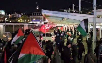 Активисты блокировали оружейный завод в Брайтоне, протестуя против войны в Газе - mignews.net - Израиль - Палестина - Шотландия