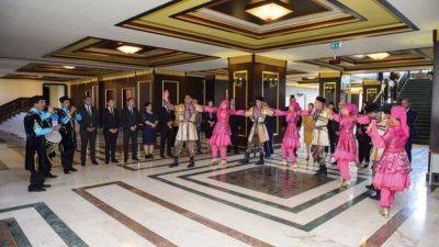 ЮНЕСКО приняла решение по первому докладу о статусе азербайджанского танца "Яллы" - trend.az - Азербайджан - Ботсвана