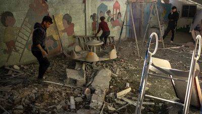 Усиление боевых действий в секторе Газа после американского вето в Совбезе ООН - ru.euronews.com - Израиль