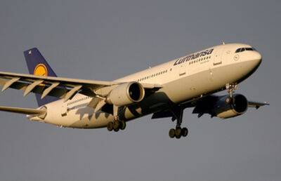 Lufthansa отменит десятки летних рейсов в Израиль - nashe.orbita.co.il - Израиль - Тель-Авив - Германия - Австрия - Швейцария