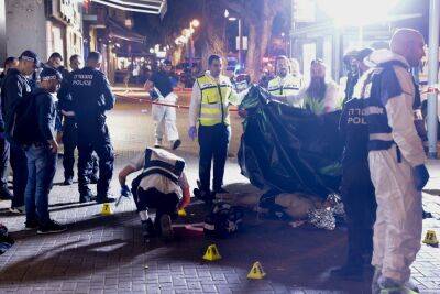 Полиция задержала двух подозреваемых в содействии террористу Муатазу Хаваджа - news.israelinfo.co.il - Израиль - Тель-Авив - Кусейф