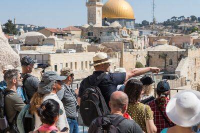 Хаим Кац - Правительство Израиля решило не вводить НДС на услуги для иностранных туристов - news.israelinfo.co.il - Израиль