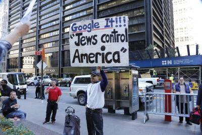 ADL сообщила о рекордном всплеске антисемитизма в США - news.israelinfo.co.il - Израиль - Сша