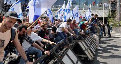 Биньямин Нетаньяху - Судебная реформа в Израиле: Люди вышли на многотысячные протесты за отставку Нетаньяху - dsnews.ua - Израиль - Тель-Авив - Иерусалим - Украина