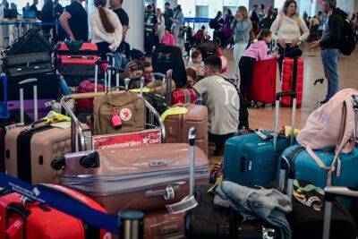 Хаос в аэропорту: некоторые зарубежные компании отменяют рейсы в Израиль - news.israelinfo.co.il - Израиль - Сша - Евросоюз - Канада - Brussels