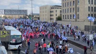 Йоава Галант - Более 115 тысяч человек собрались возле Кнессета на митинг против судебной реформы - cursorinfo.co.il - Израиль - Тель-Авив - Иерусалим