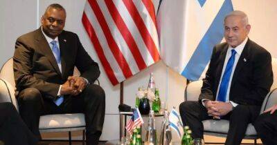 Биньямин Нетаньяху - Ллойд Остин - Ллойд Остин прибыл в Израиль, чтобы обсудить агрессию Ирана и его ядерную программу (видео) - focus.ua - Израиль - Иран - Сша - Украина - Видео