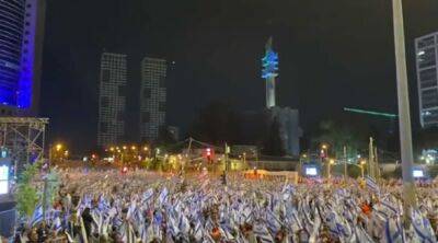На протесты против судебной реформы вышли десятки тысяч людей по всей стране - cursorinfo.co.il - Израиль - Тель-Авив