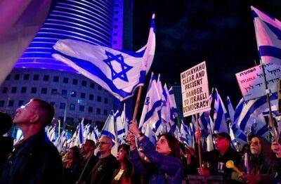 Опрос: каждый пятый израильтянин протестовал против судебной реформы - nashe.orbita.co.il - Израиль