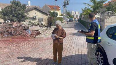 Ракета упала во дворе дома 79-летней Мирьям в Ашкелоне - vesty.co.il - Израиль - Мирьям