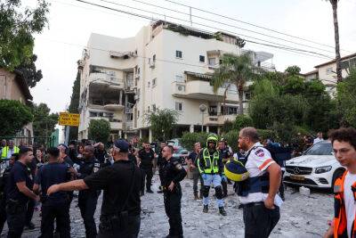 Операция «Щит и стрела»: ракета разрушила квартиру в Реховоте, убит человек, несколько ранены - news.israelinfo.co.il - Израиль