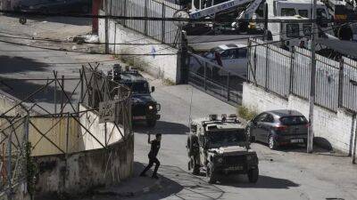 Рейд в Наблусе: убиты подозреваемые в апрельском теракте - ru.euronews.com - Израиль