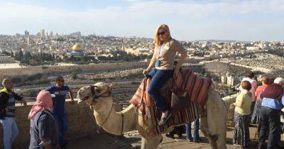 В Иерусалиме верблюд подбежал к экскурсионной группе и покусал туристку - tourprom.ru - Израиль - Иерусалим