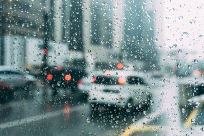 Жители Тверии показали видео сильного дождя в городе - cursorinfo.co.il - Израиль - Египет - Тверии