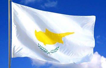 Яир Кулас - Кипр может передать свои танки Украине - charter97.org - Израиль - Украина - Белоруссия - Кипр
