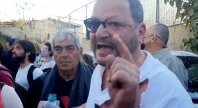 Офер Касиф - Ультралевый депутат вербально напал на демонстранта – и предстанет перед комиссией по этике - 9tv.co.il - Иерусалим