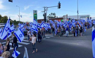 Опрос: мнения израильтян резко разделились по поводу протестов и реформ - nashe.orbita.co.il - Израиль