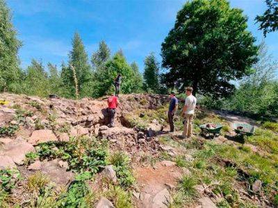 Во Франции археологи обнаружили замок Пурпуркопф возрастом более 1 тыс. лет – фото и видео - apostrophe.ua - Израиль - Украина - Франция - Видео