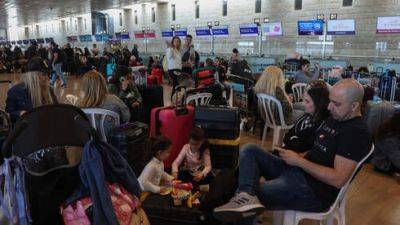 Коллапс в Бен-Гурионе: задержки рейсов, очереди, нехватка персонала - vesty.co.il - Израиль