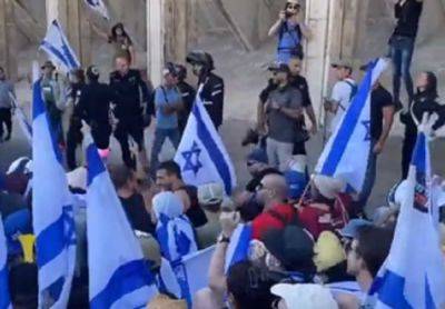 Протестующие против судебной реформы заблокировали одну из главных трасс Иерусалима - cursorinfo.co.il - Израиль - Иерусалим - Из