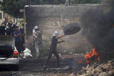 Между ЦАХАЛом и палестинцами произошли столкновения на границе с Газой — опубликовано видео - cursorinfo.co.il - Израиль - Видео