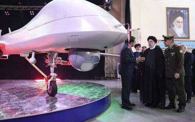 Аля Хаменеи - Эбрахим Раиси - Иран представил новый беспилотник, угрожая, что он может достичь Израиля - nashe.orbita.co.il - Израиль - Иран - Президент