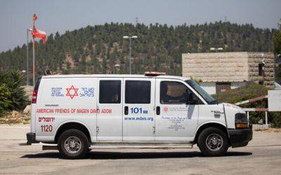 Пассажирка получила серию переломов после падения в хайфском автобусе - nashe.orbita.co.il - Тель-Авив
