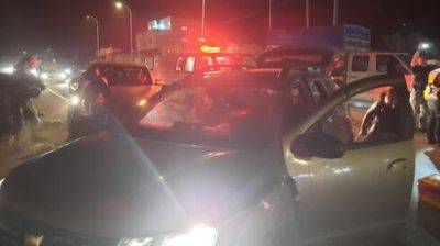 Теракт в Самарии: двое израильтян ранены в Хаваре - vesty.co.il - Израиль