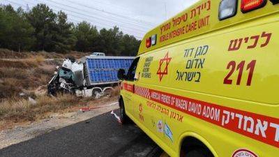 Четыре грузовика столкнулись у Кирьят-Гата: один водитель погиб - vesty.co.il - Израиль