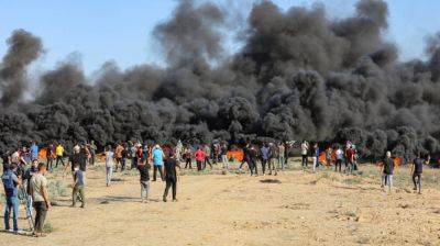 Навстречу заседанию Генассамблеи ООН: жители сектора Газа устроили массовые беспорядки на границе с Израилем. ВИДЕО - 9tv.co.il - Израиль - Палестина