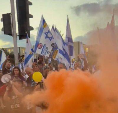 В стране проходит 35-я неделя протестов против судебной реформы — первые фото и видео - cursorinfo.co.il - Израиль - Тель-Авив - Видео