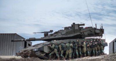 Израильский танк "Меркава" оснастили ИИ: командир будет управлять им с помощью VR-шлема - focus.ua - Израиль - Украина