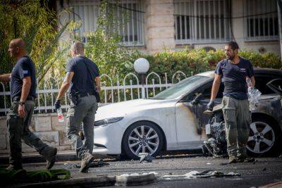Хайфа: сожжены 10 автомобилей за 2 часа, полиция подозревает рэкетиров - news.israelinfo.co.il