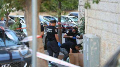 Дорон Турджеман - В Иерусалиме убит 30-летний мужчина, задержаны двое братьев - vesty.co.il - Израиль - Иерусалим - округ Иерусалимский