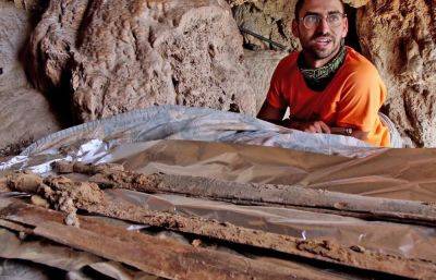 У Мертвого моря нашли римские мечи возрастом 1900 лет - planetanovosti.com - Израиль