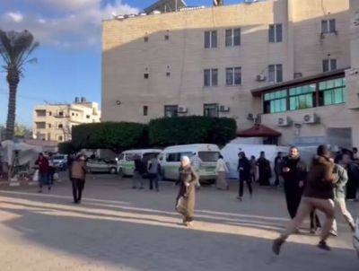 Видео: жители Газы бегут из больницы, заметив военную технику - mignews.net - Из