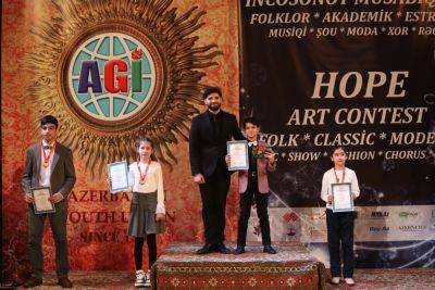 Азиз Азизов - В Баку состоялся конкурс искусств "Ümid 2024" – определены обладатели Гран-при (ФОТО) - trend.az - Азербайджан - Баку - Президент
