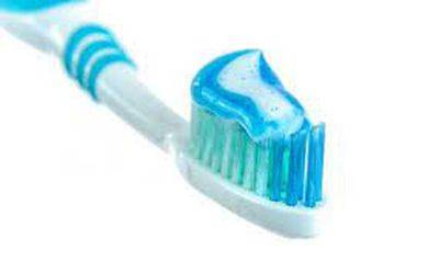 Минздрав предостерегает от покупки зубных паст, продаваемых без лицензии - mignews.net - Китай - Польша