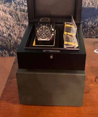 Арнольд Шварценеггер - Удачно съездил: Шварценеггер продал часы за 270 000 долларов - mignews.net