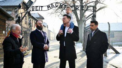 Менахем Марголин - "Потрясен и шокирован ужасами": Илон Маск посетил мемориал в Освенциме - vesty.co.il - Израиль - Польша - Хамас