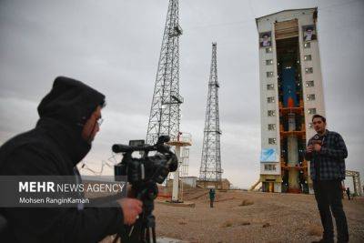 Иран: первый запуск 3 спутников с помощью одной ракеты-носителя - mignews.net - Иран