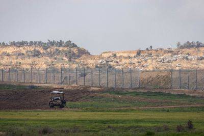 Будто не было 7-го октября: ЦАХАЛ запрещает стрелять в нарушителей полосы безопасности на границе с Газой - news.israelinfo.co.il - Израиль - Хамас - Газой