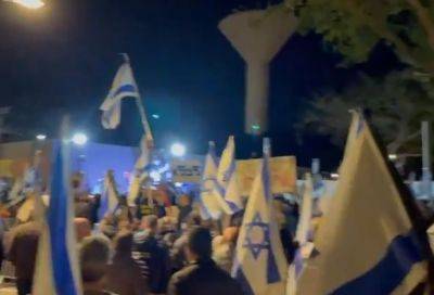 Биньямин Нетаниягу - Протесты в Израиле: демонстранты потребовали немедленных выборов - mignews.net - Израиль - Тель-Авив