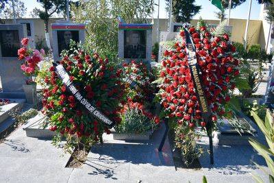 Посещена могила военного летчика-шехида Рашада Атакишиева (ВИДЕО) - trend.az - Азербайджан