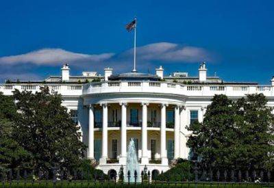 Джон Байден - Власти США арестовали водителя, врезавшегося в ворота Белого дома - mignews.net - Сша - Президент