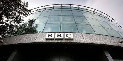 Британскую BBC вновь обвинили в предвзятости против Израиля - detaly.co.il - Израиль - Англия - Хамас