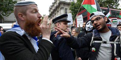 Иран вербует британских мусульман для нападения на евреев - detaly.co.il - Израиль - Иран - Ирак - Англия - Хамас
