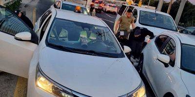 Палестинские грабители пытались скрыться от погони, установив на крышу машины мигалку - detaly.co.il - Палестина - Тель-Авив - Лода - Калькилии