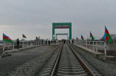 Мехрдад Базрпаш - Строительство нового моста через Астарачай сократило количество очередей из грузовиков - trend.az - Иран - Азербайджан